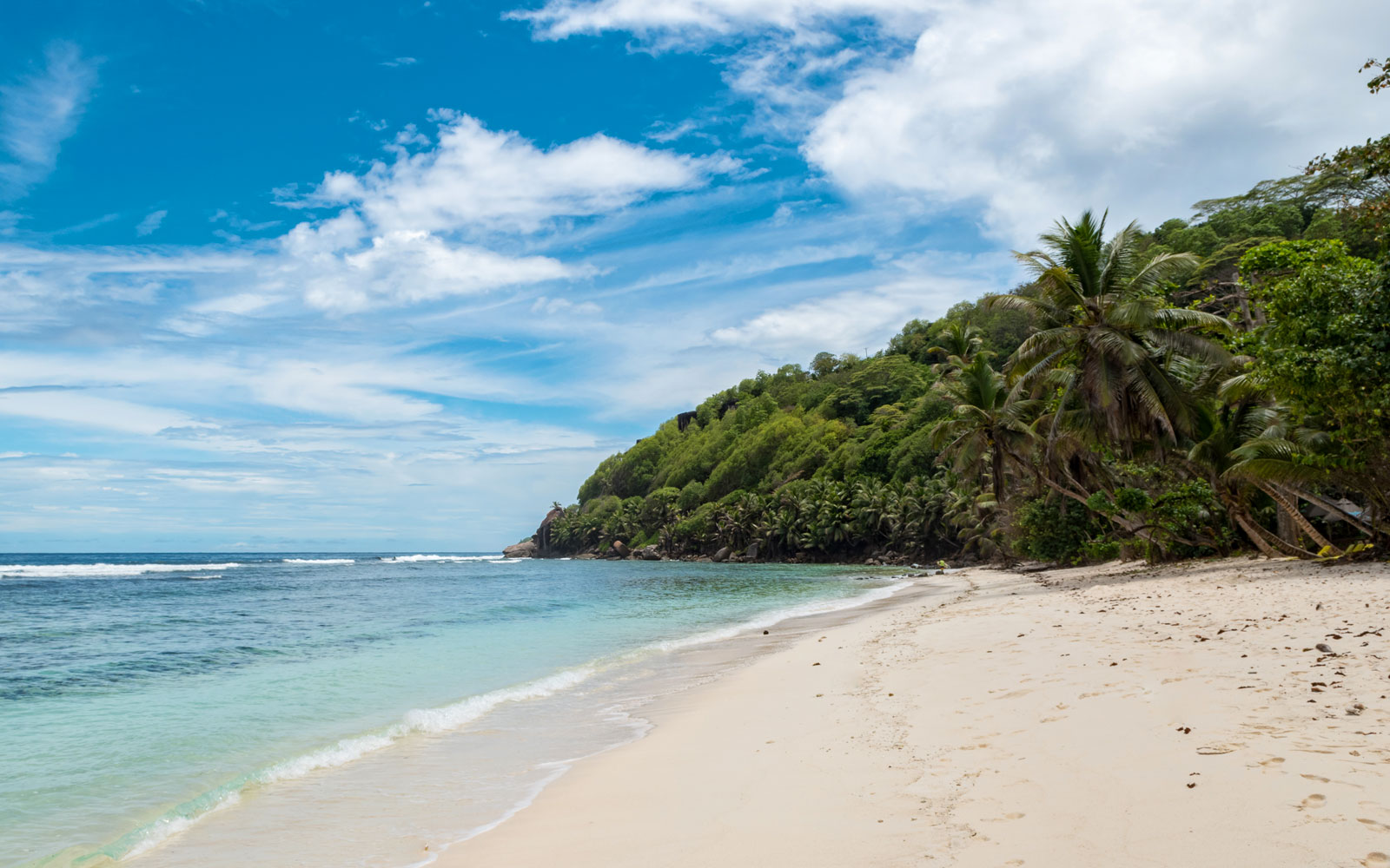 Anse Baleine Beach / Mahe / Seychelles // World Beach Guide