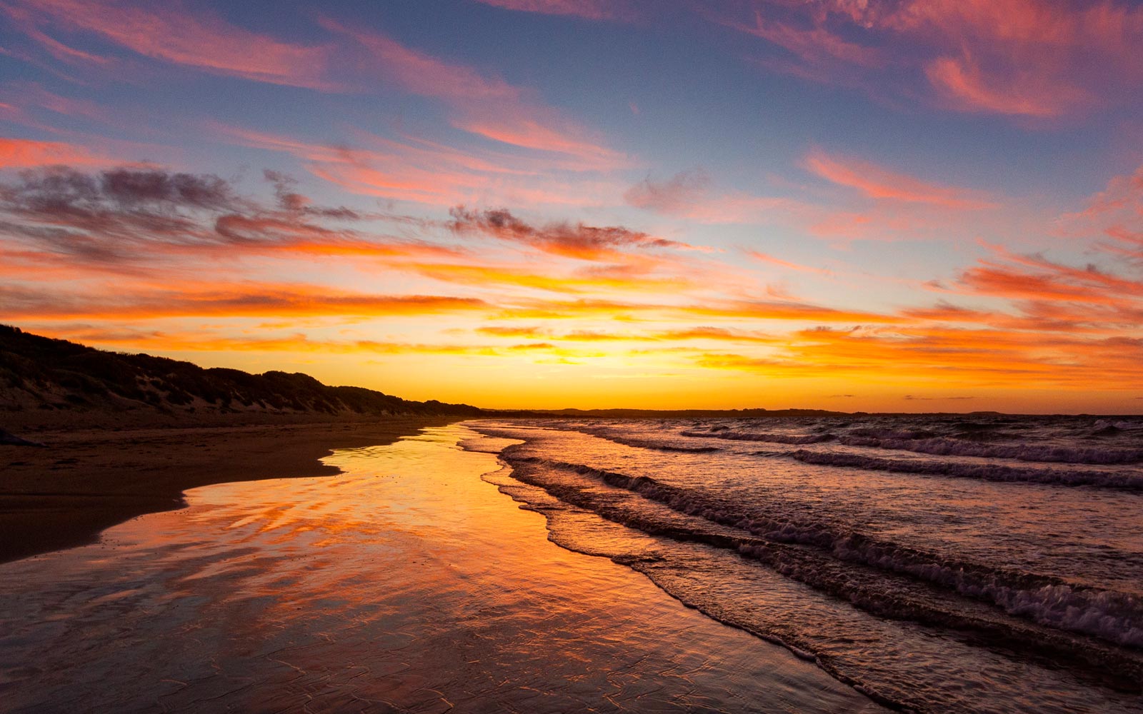 Bakers Beach / Tasmania / Australia // World Beach Guide