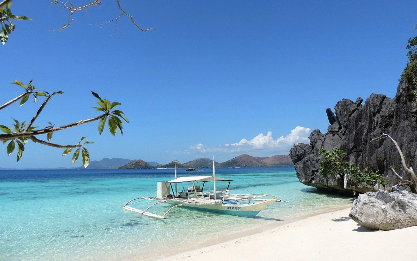 Banol Beach  Philippines Palawan  World Beach  Guide