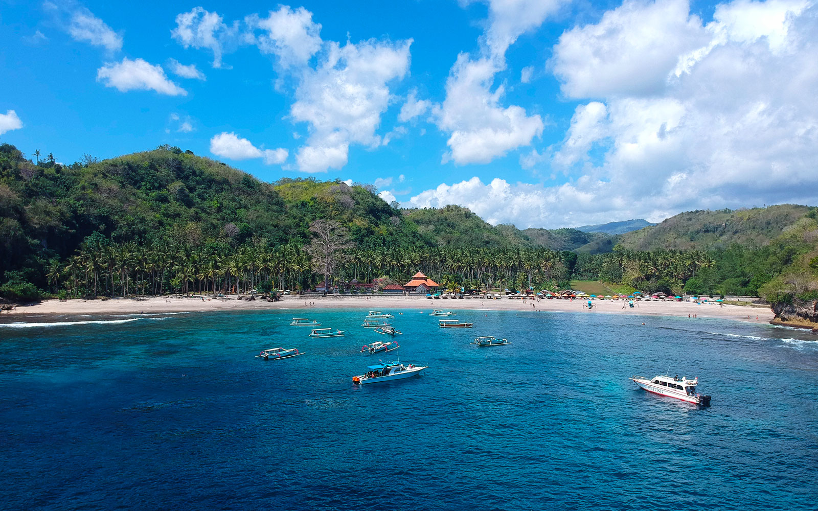 Crystal Bay Beach - Indonesia