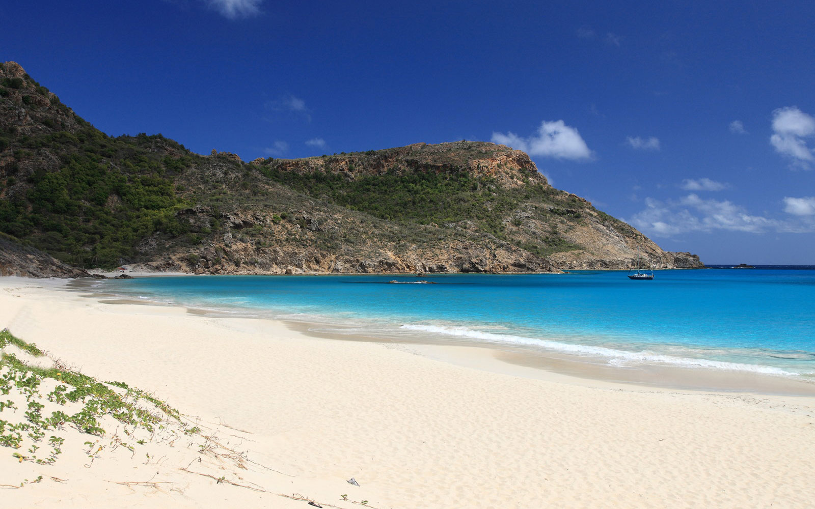 Grande Saline Beach / St Barts / The Caribbean // World Beach Guide