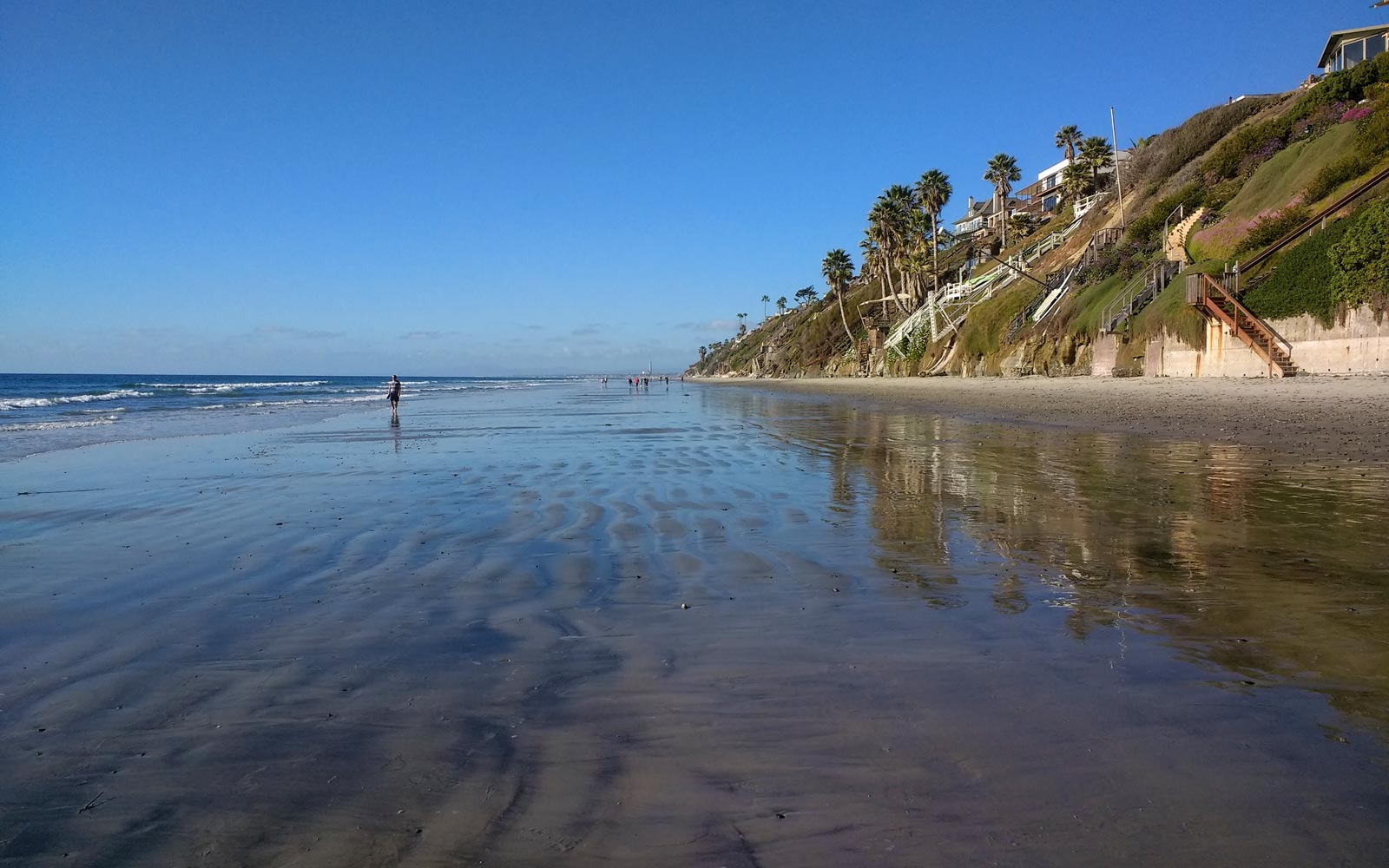 Grandview Beach / Southern California / California // World Beach Guide