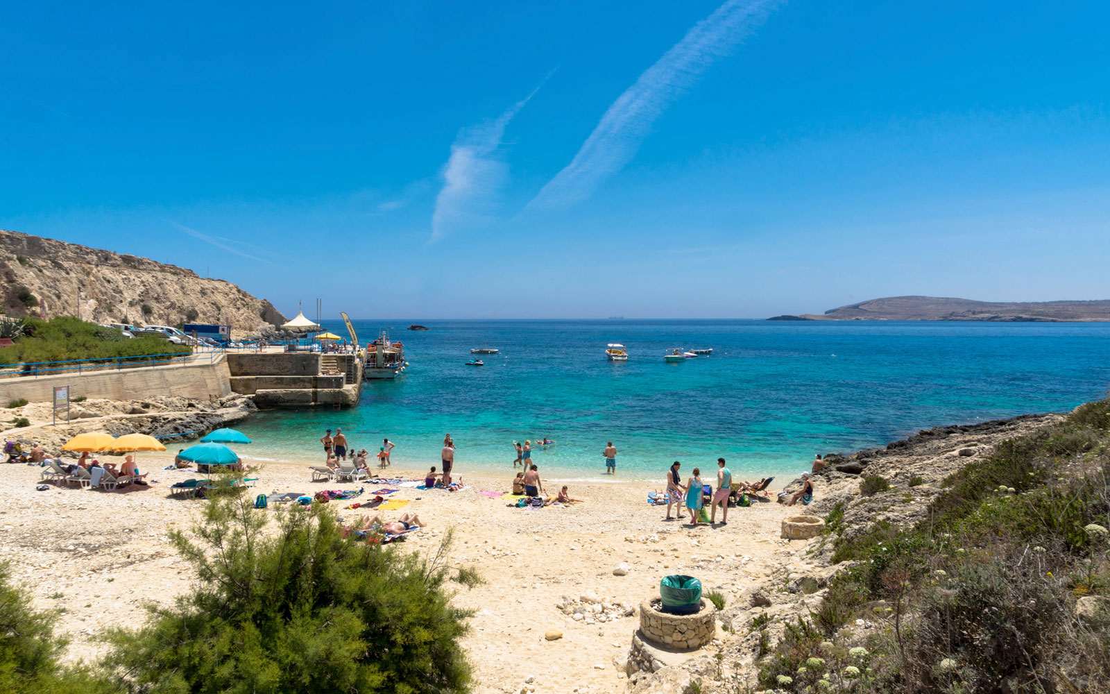 Hondoq Ir Rummien Bay - Malta