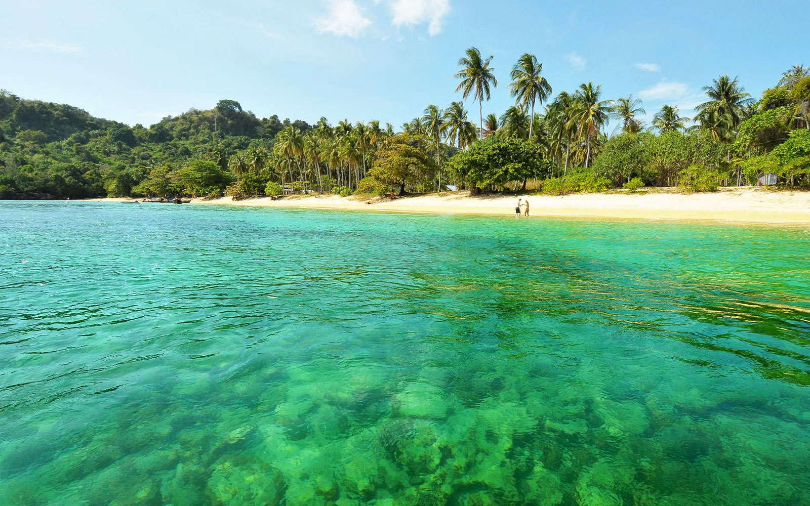 ATASTAY Luxury Hotel Booking | Koh Kradan Beach / Andaman Sea / Thailand // World Beach Guide