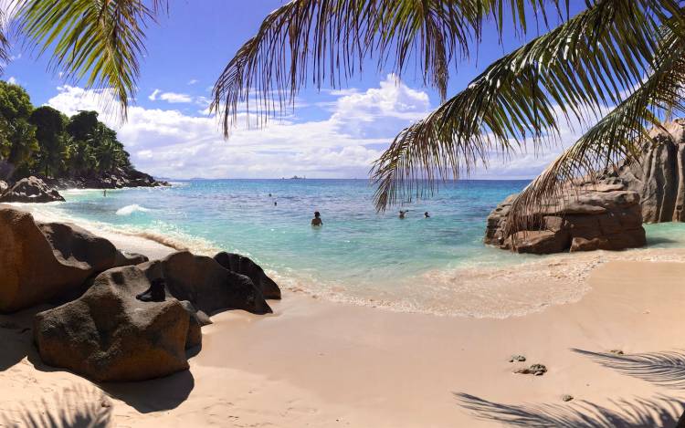 Anse Patates Beach - Seychelles