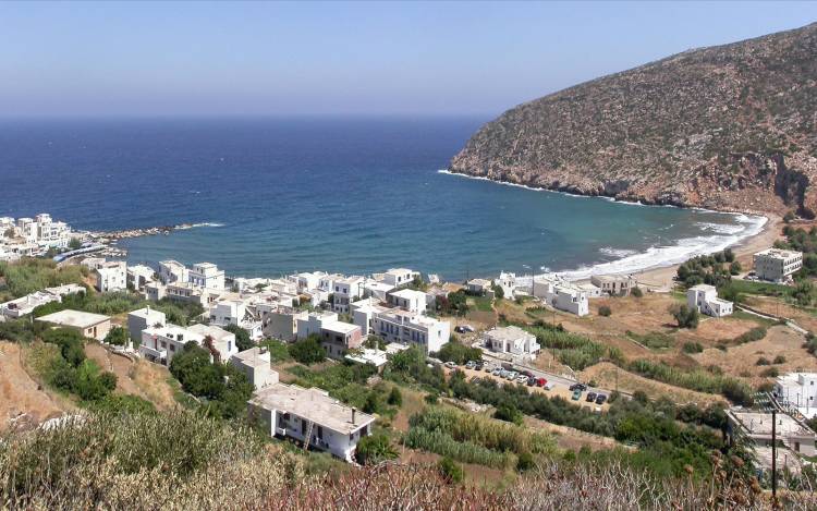 Apollonas Beach