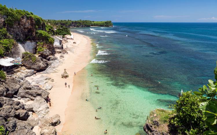 Stunning Beachfronts Await in Bali