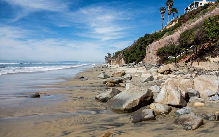 Beacon's Beach