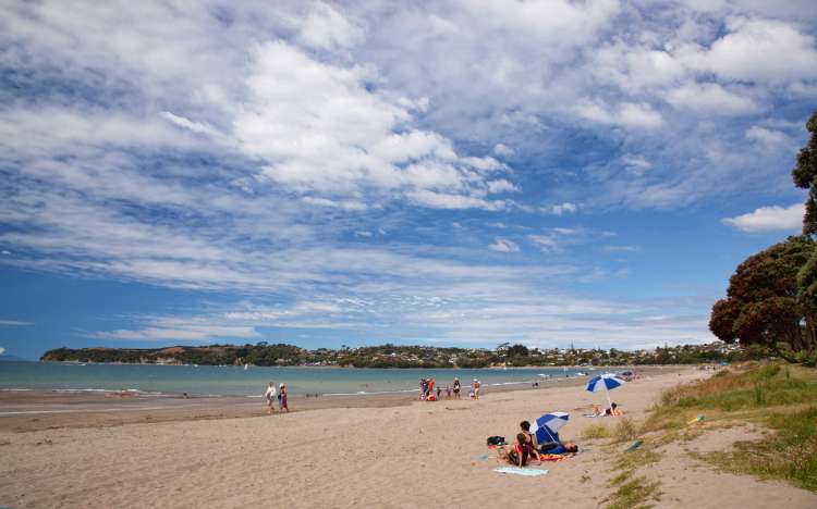 Big Manly Beach - New Zealand