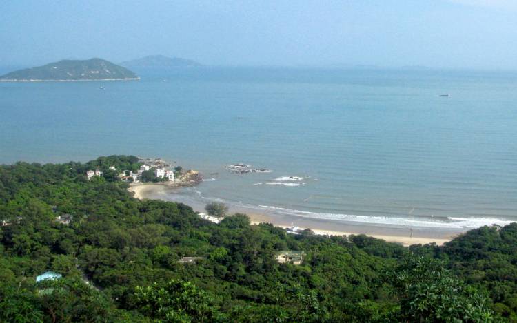 Lower Cheung Sha Beach - Hong Kong