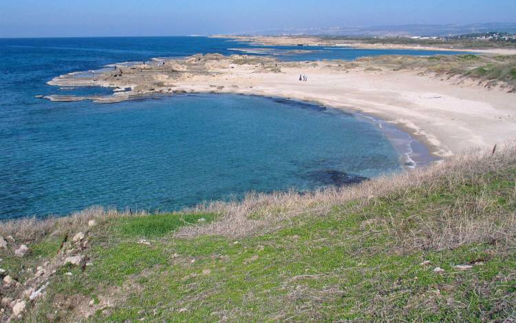 Nahsholim beach