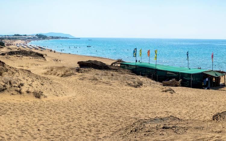 Issos Beach