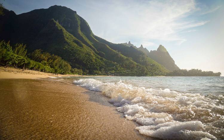 Ke'e Beach