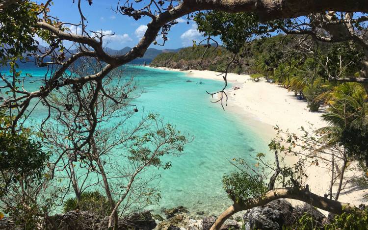 Malcapuya Beach