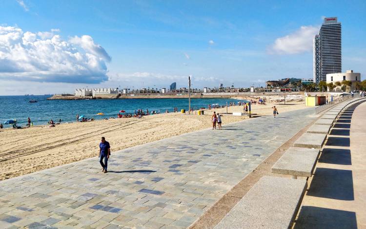 Nova Icària Beach - Spain