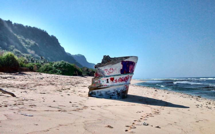 Nyang Nyang Beach - Indonesia