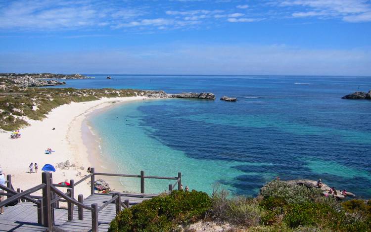 Pinky Beach / Rottnest Island / Western Australia // World Beach Guide