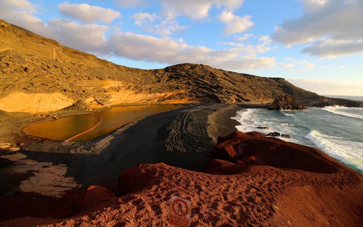 Playa de los Clicos