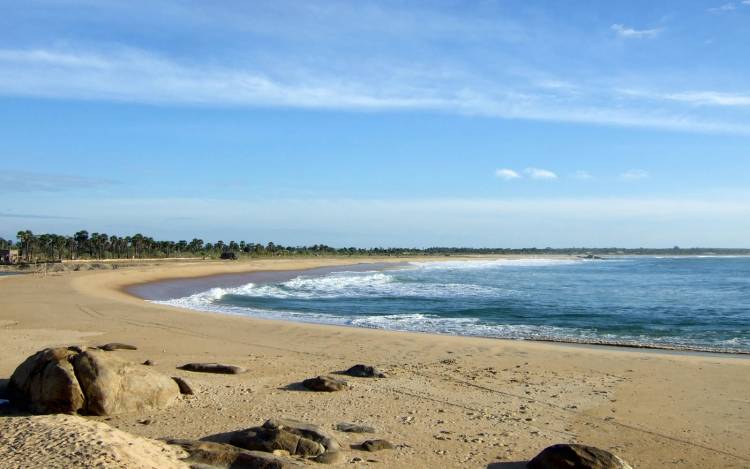 Pottuvil Point Beach - Sri Lanka