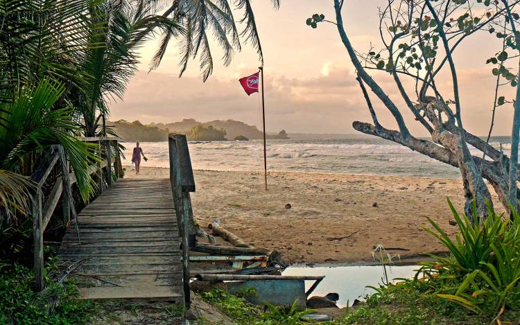 Red Frog Beach / Isla Colón / Caribbean Coast // World Beach Guide