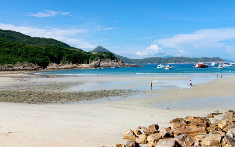 Sai Wan Beach - Hong Kong