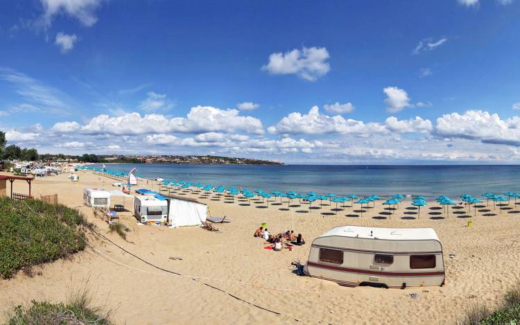 Green Life Beach