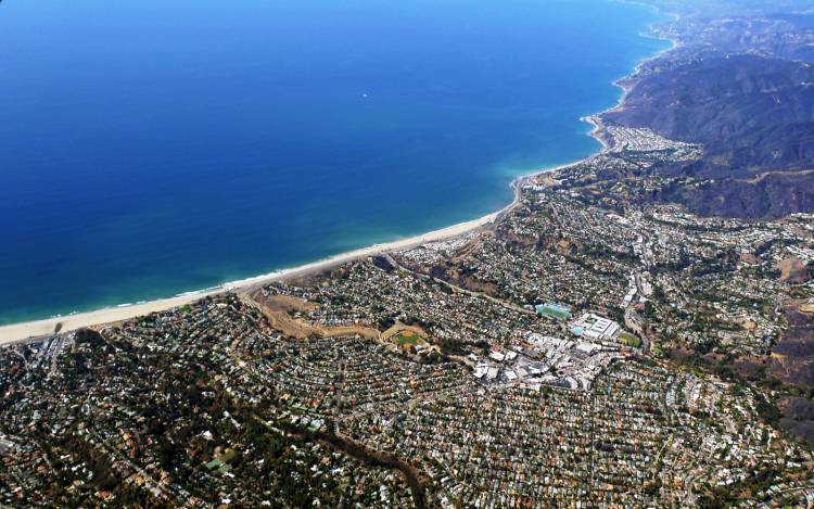 Will Rogers State Beach