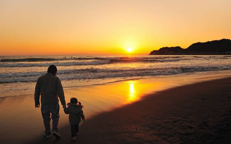 Yuigahama Beach - Japan