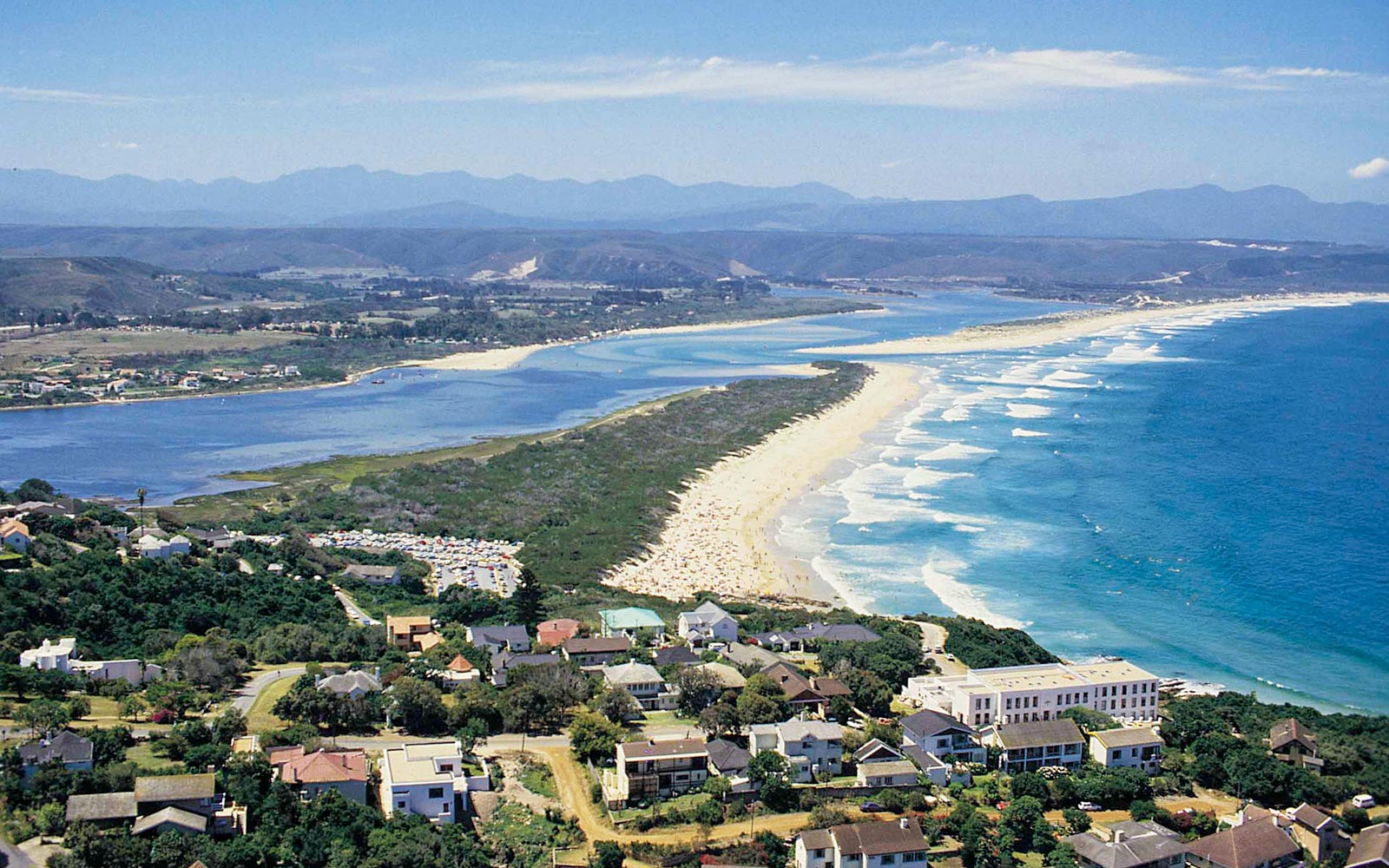 Lookout Beach / Western Cape / South Africa // World Beach Guide