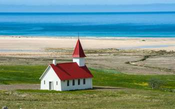 Breidavik Beach