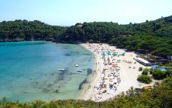 Spiaggia di Cavoli - Italy