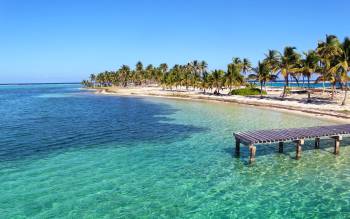 Half Moon Caye Beach - Belize