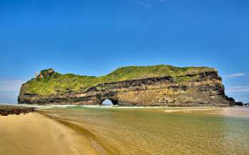 Hole-in-the-Wall Beach - South Africa