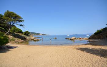 Les Grottes (Île du Levant) Beach - France