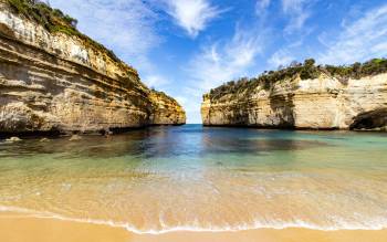 Loch Ard Gorge Beach - Australia