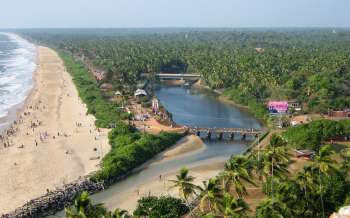 Payyambalam Beach