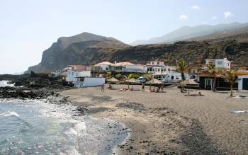 Playa Arenas Blancas - Spain