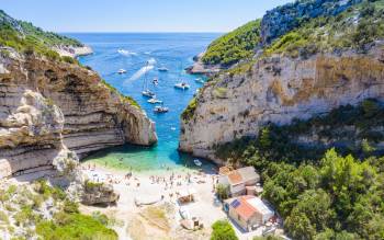 Stiniva (Vis Island) Beach - Croatia