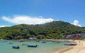 Tung Wan (Peng Chau) Beach - Hong Kong