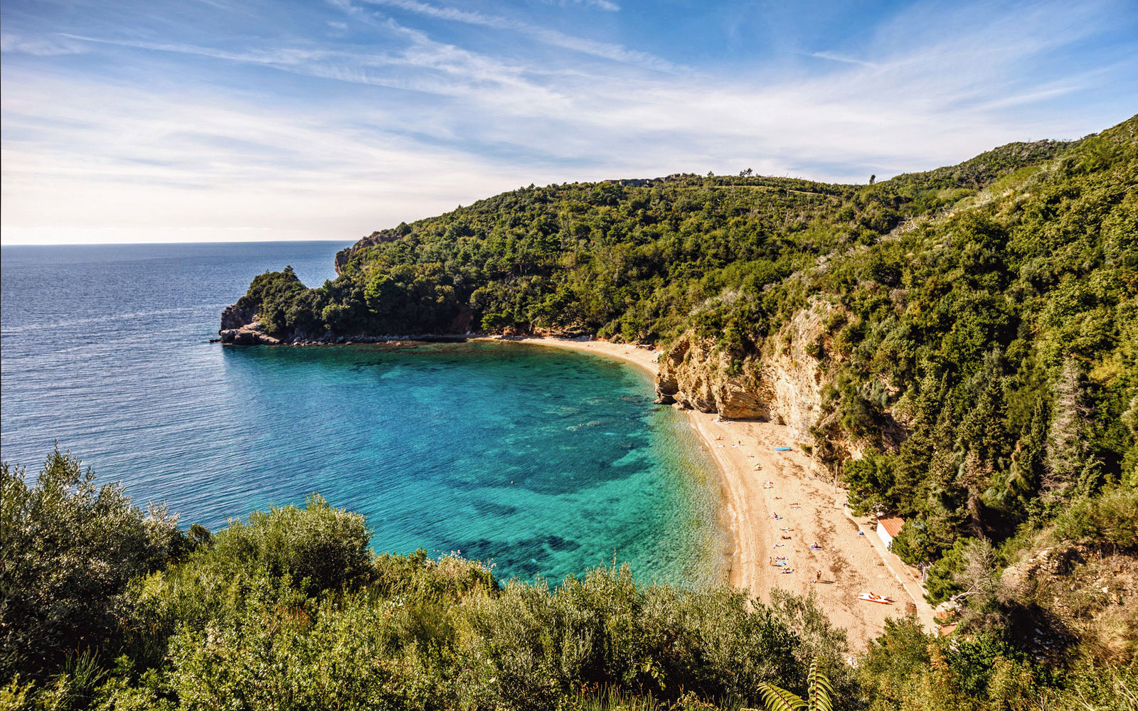 Mogren Beach / Budva Riviera / Montenegro // World Beach Guide