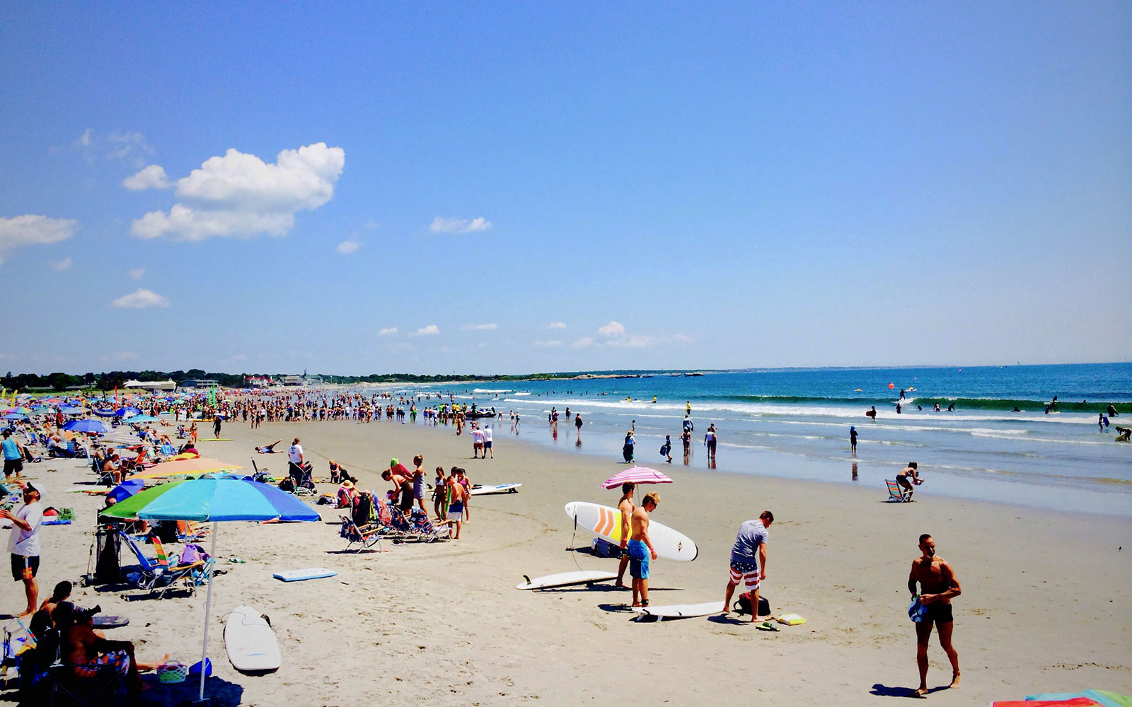Narragansett Town Beach / Rhode Island / USA // World Beach Guide