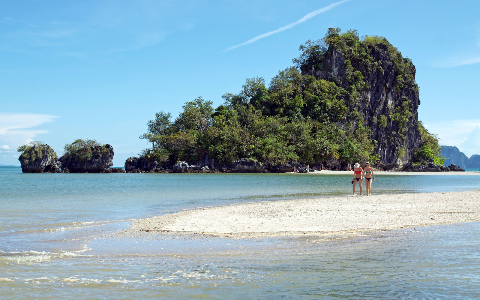 Nopparat Thara Beach - Thailand