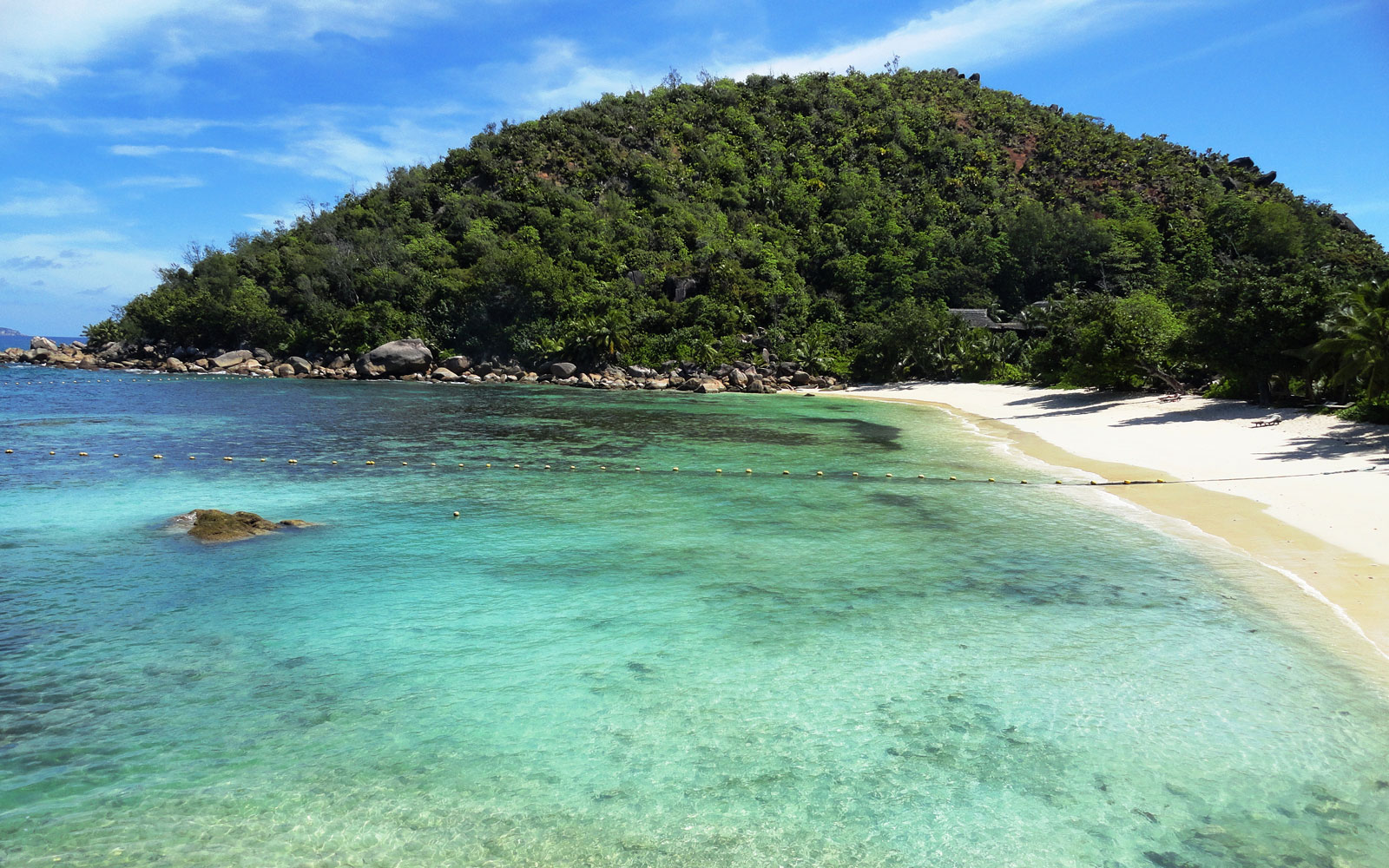 Petite Anse Kerlan Beach / Praslin / Seychelles // World Beach Guide