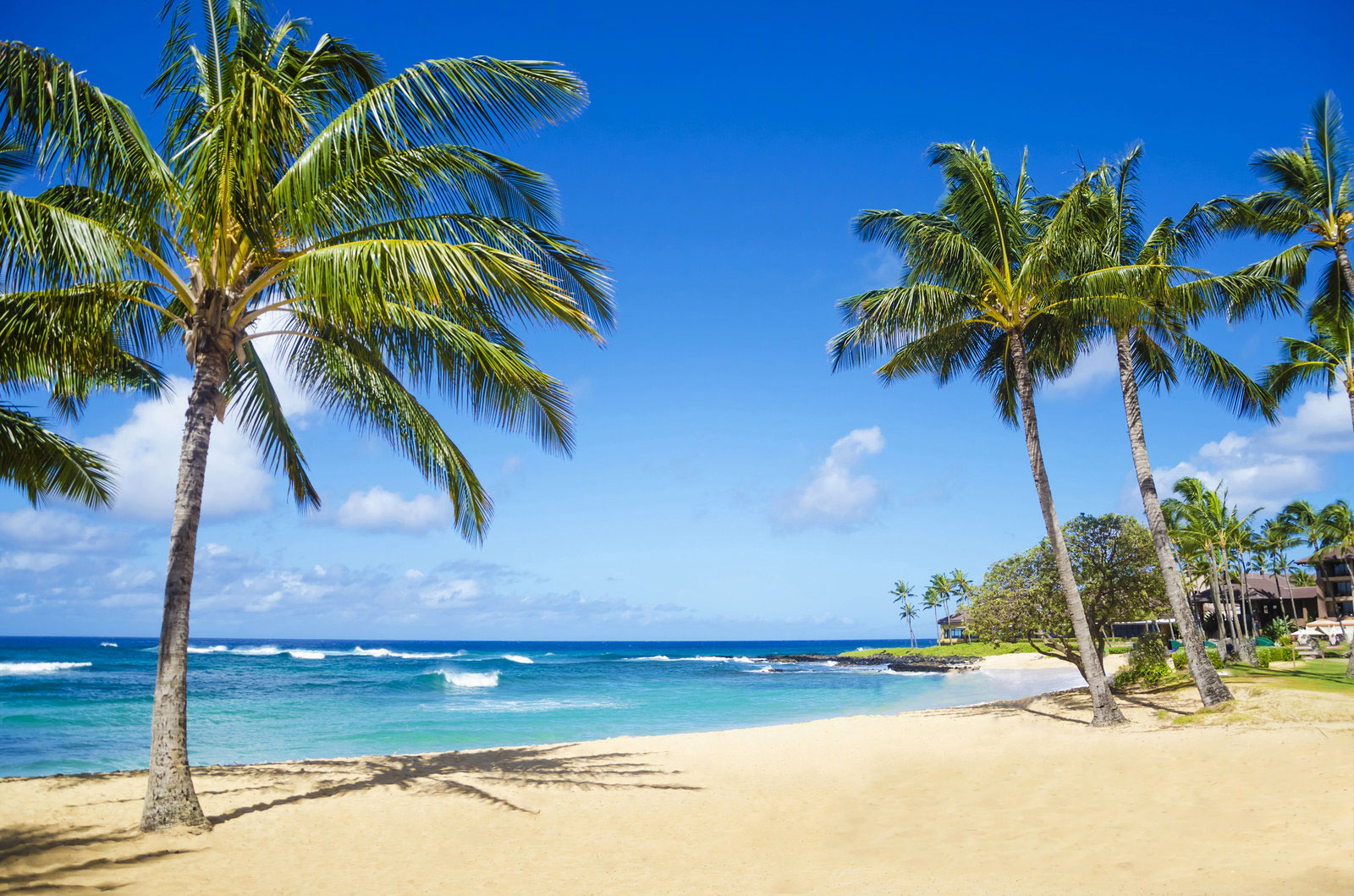 Poipu Beach / Kauai / Hawaii // World Beach Guide