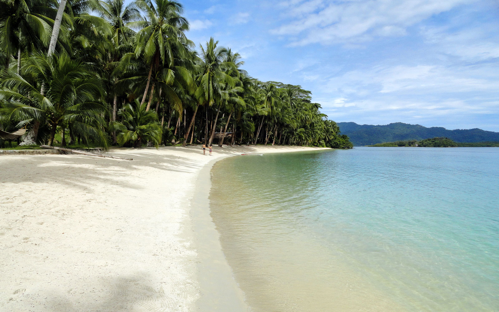 White Beach Port Barton / Philippines / Palawan // World Beach Guide White Beach Port Barton / Philippines / Palawan // World Beach Guide
